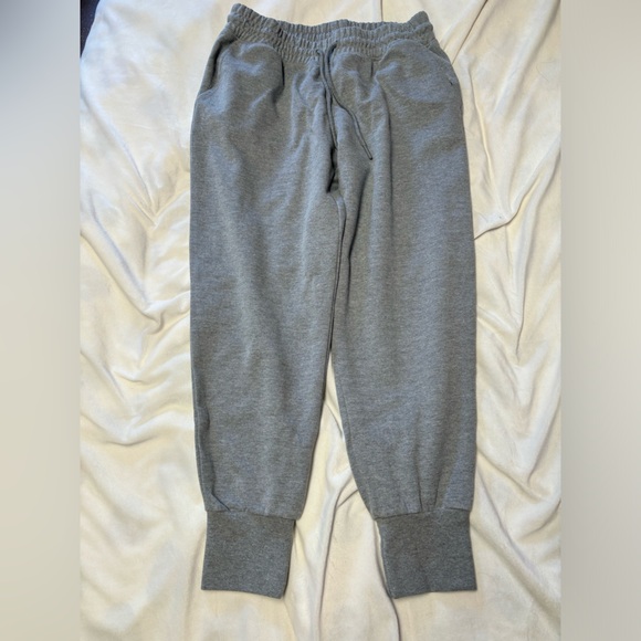 Gray sweatpants - Picture 1 of 1